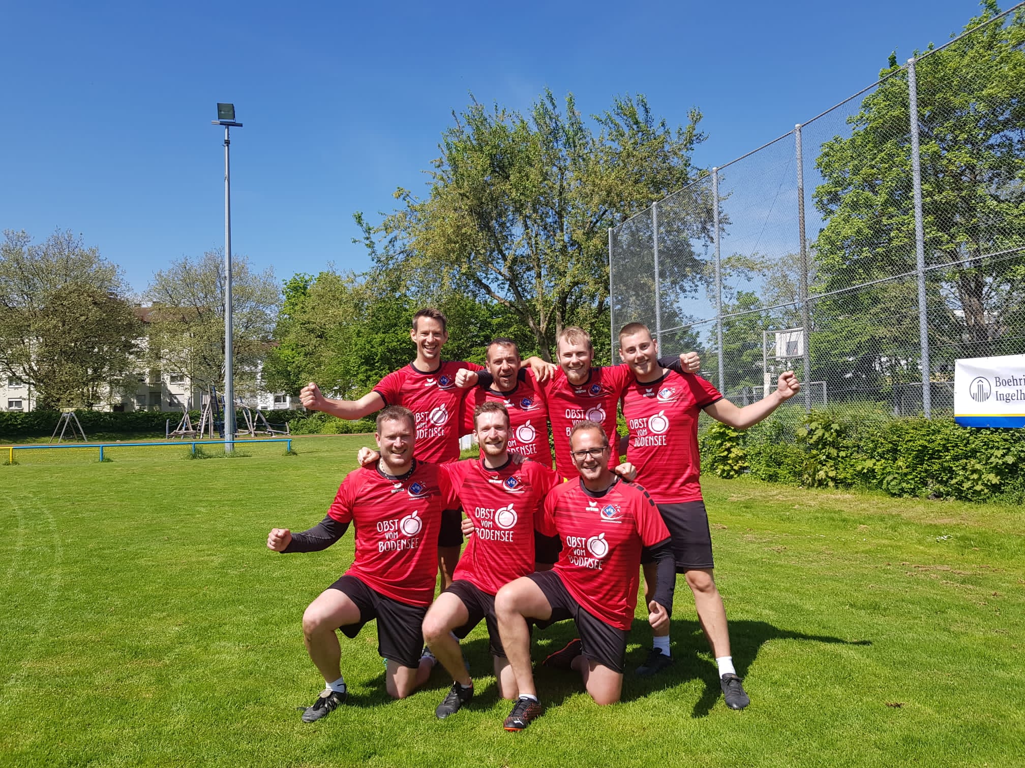 1. Mannschaft Faustball VfB Friedrichshafen Feld