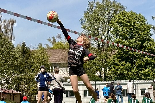 Der VfB-Nachwuchs (im Bild Angreiferin Fritzi Schulze) misst sich in Vaihingen mit württembergischen Spitzenteams