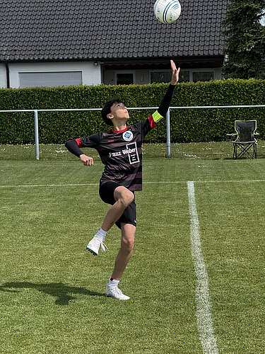 Form-Check vor dem Ligastart für die Faustball-Youngsters um Kapitän Daniel Müller (im Bild)